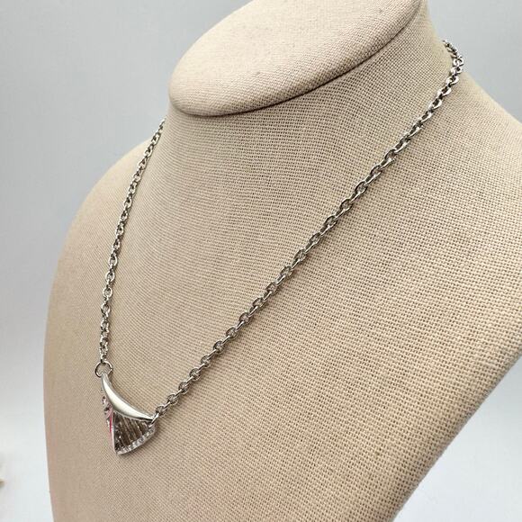 Vintage Roget Geometric Triangle Pendant Necklace Optic Shiny Silver Tone Signed - Picture 6 of 11